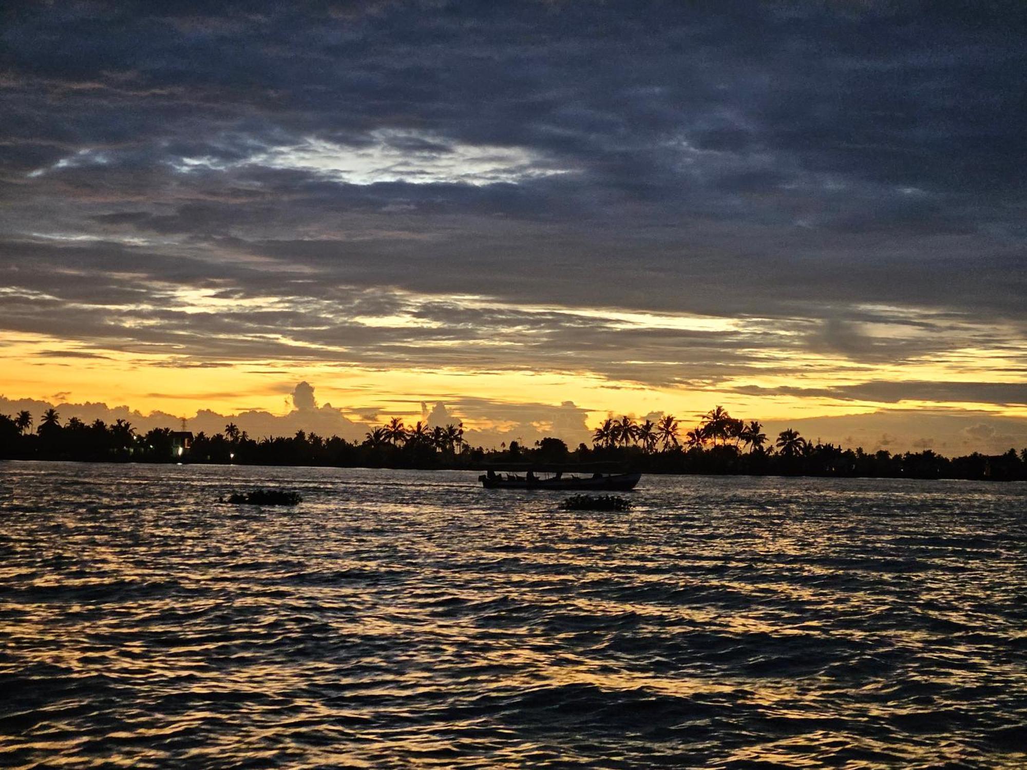 Pamba Inn Alappuzha ภายนอก รูปภาพ